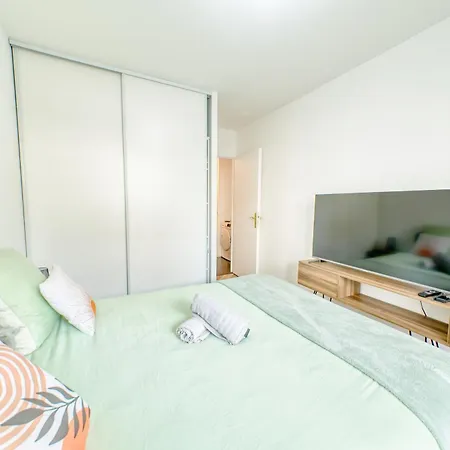 Cocon Doux - 2 Et Parking Saint-Ouen (Seine-Saint-Denis)