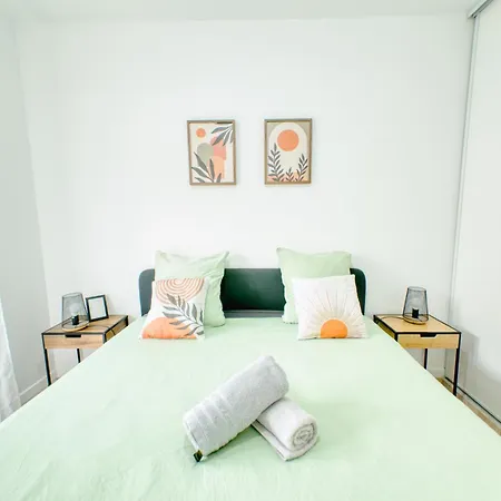 Cocon Doux - 2 Et Parking * Saint-Ouen (Seine-Saint-Denis)