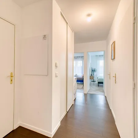 Cocon Doux - 2 Et Parking Apartment Saint-Ouen (Seine-Saint-Denis)