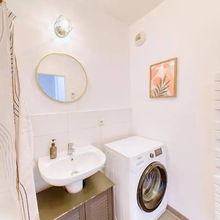 Cocon Doux - 2 Et Parking * Saint-Ouen (Seine-Saint-Denis)