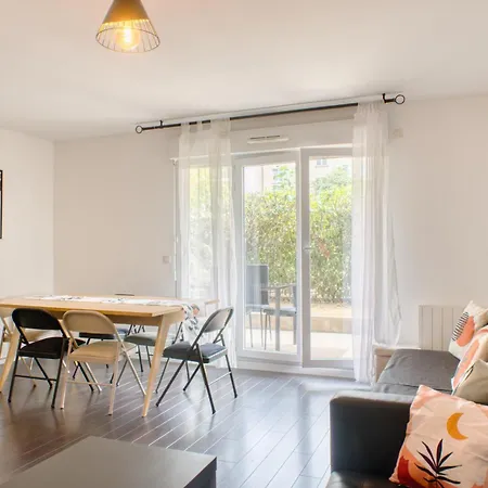 Cocon Doux - 2 Et Parking * Saint-Ouen (Seine-Saint-Denis)